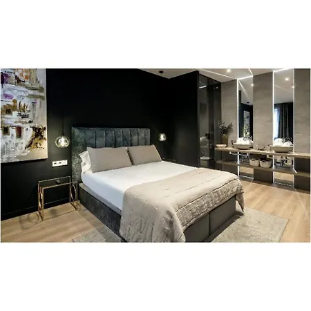 Velvet In Rambla Cataluna Apartment *