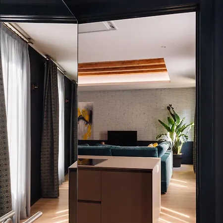 Apartment Velvet In Rambla Cataluna Barcelona