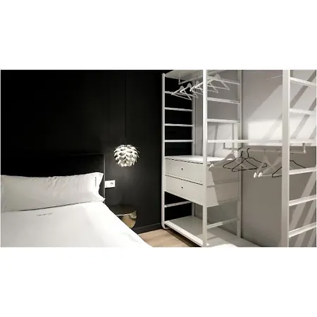 Velvet In Rambla Cataluna Apartment Barcelona