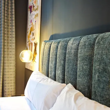 Velvet In Rambla Cataluna Apartment *